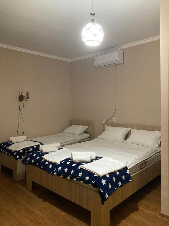 Happy Holiday room 5